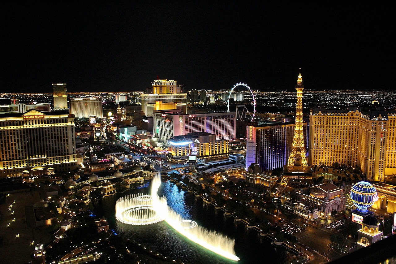 大型唱歌比赛，激情与才华的较量之夜