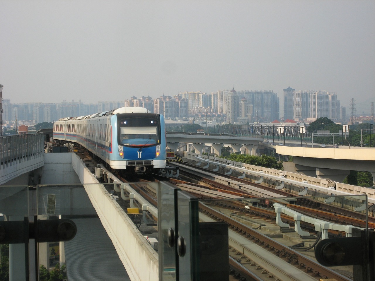 广州地铁最新高清线路图及其解析