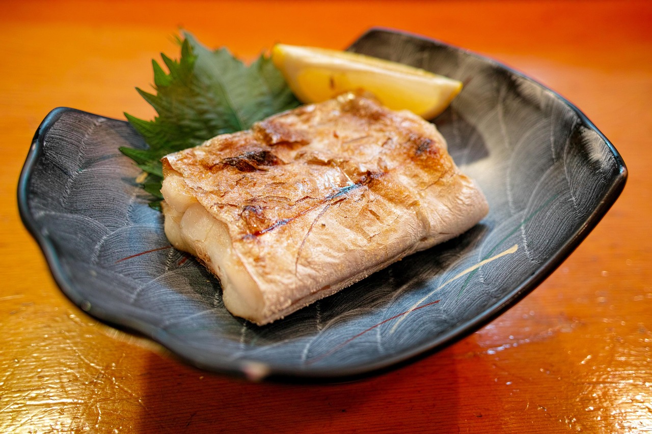 高铁饭菜价格，深入分析与反思