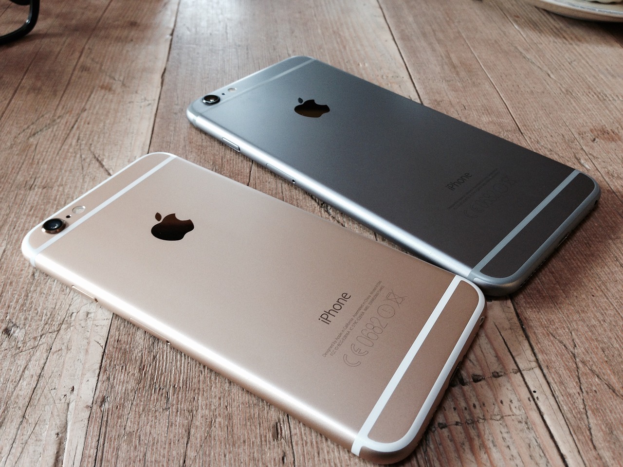 苹果iPhone 2上市时间及其影响概述