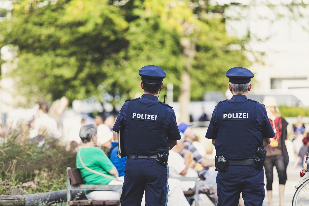 最新辅警改革措施重塑警务体系，提升社会安全治理效能