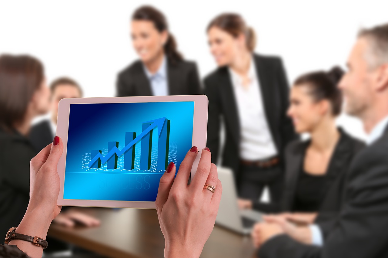 万达收购上市,商业巨头开启资本盛宴