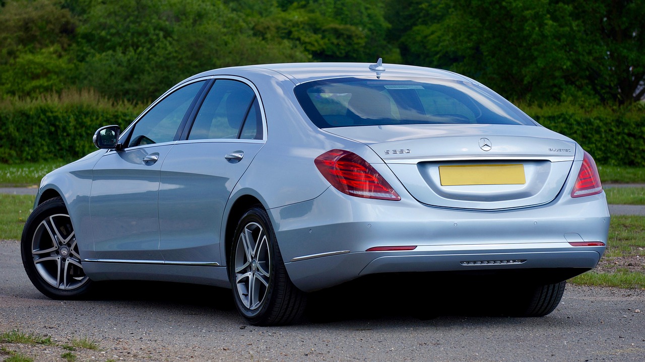 奔驰E260价格及详解,图片大全展示