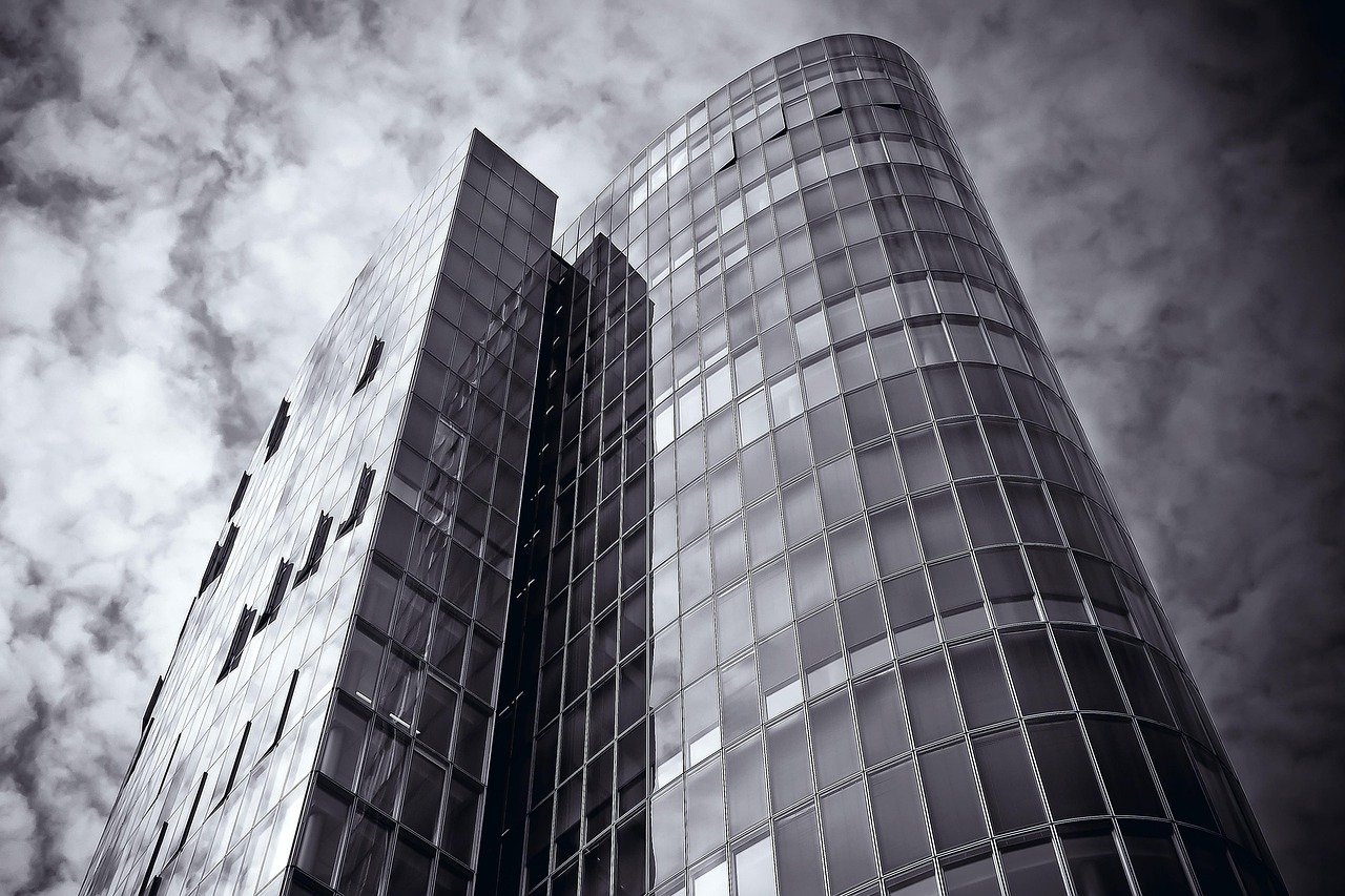 蔡骏新作小说，现代都市奇幻探险之旅