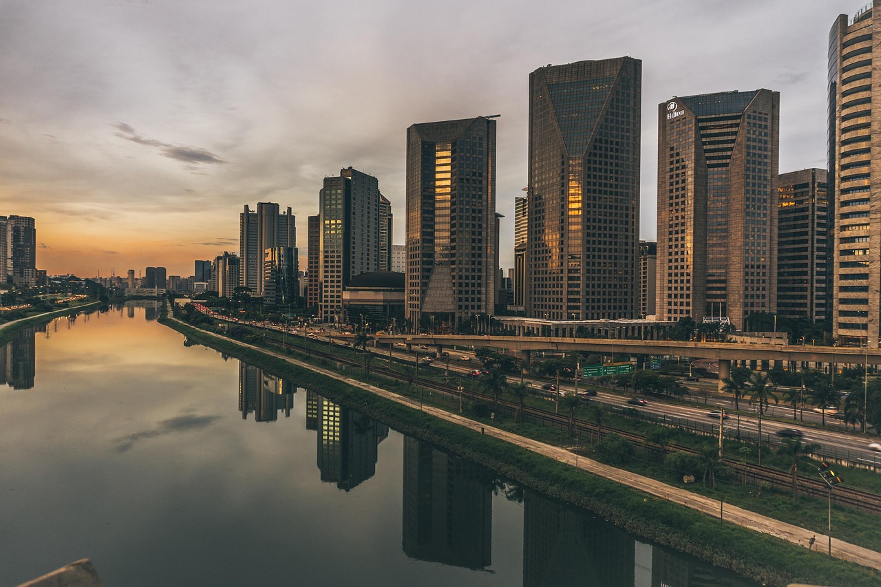 长乐楼盘价格骤降,市场新常态下的价格调整