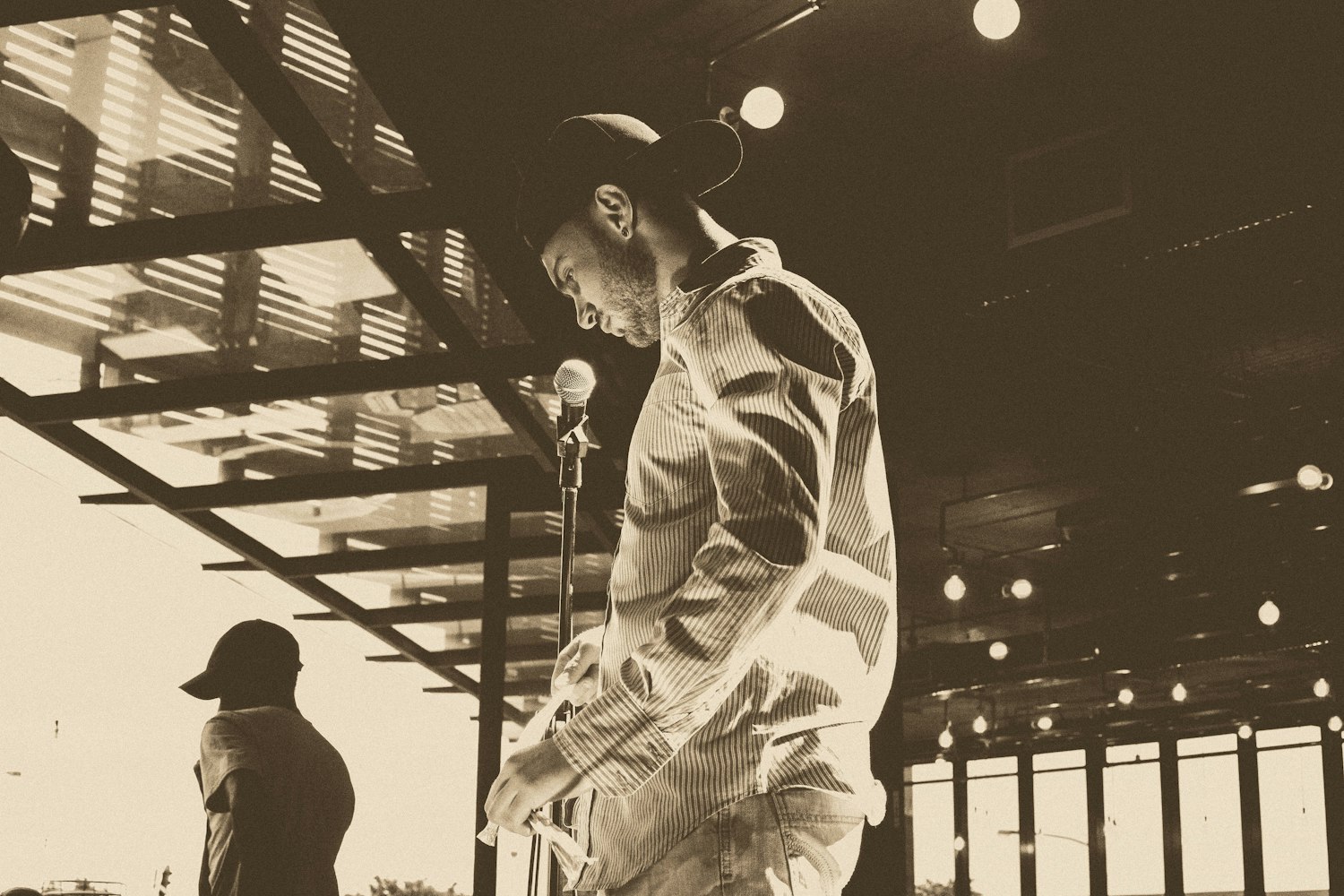 婚前协议与演员,现代爱情中的理性与舞台真实探讨