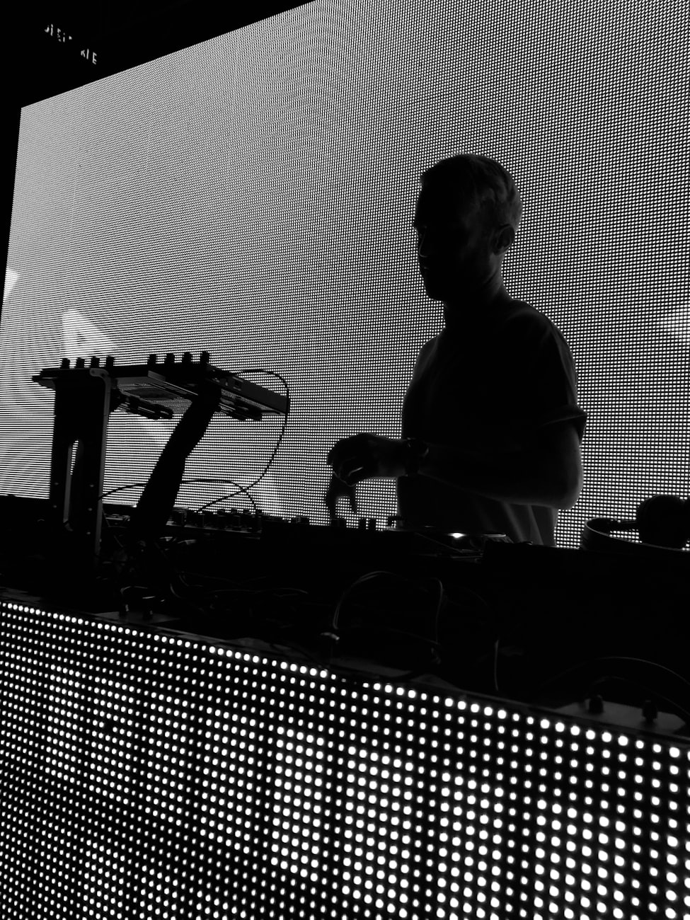 QQ最新情侣动漫风格头像,甜蜜爱情视觉盛宴